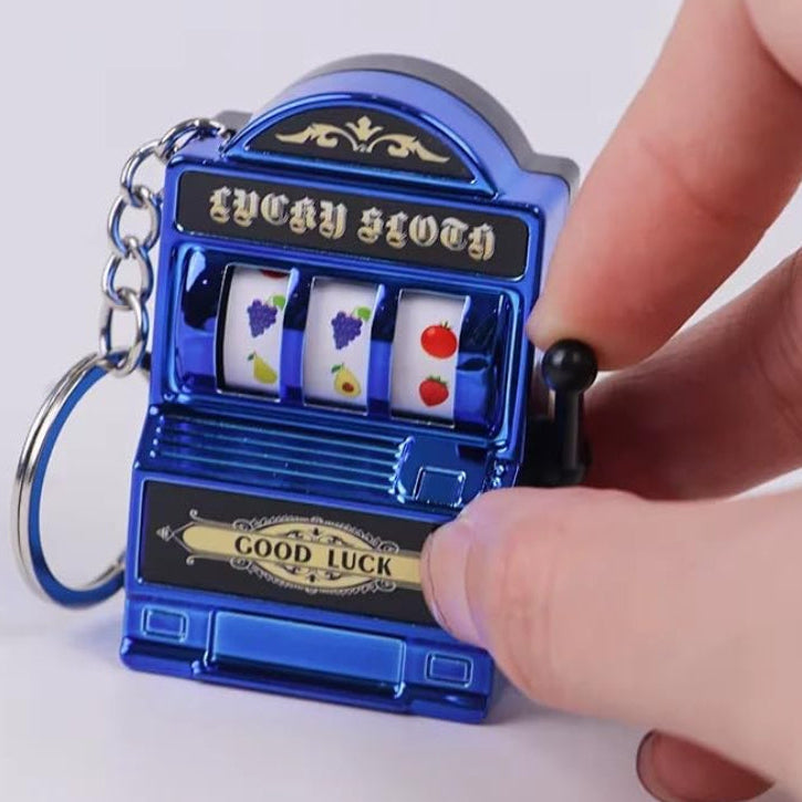 Casino Jackpot Machine Keychain with Spin Lever ( limited edition )