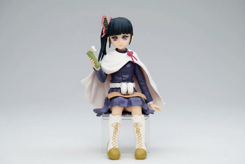 Demon Slayer : Kanae Kocho Sitting - Action Figure 14cm