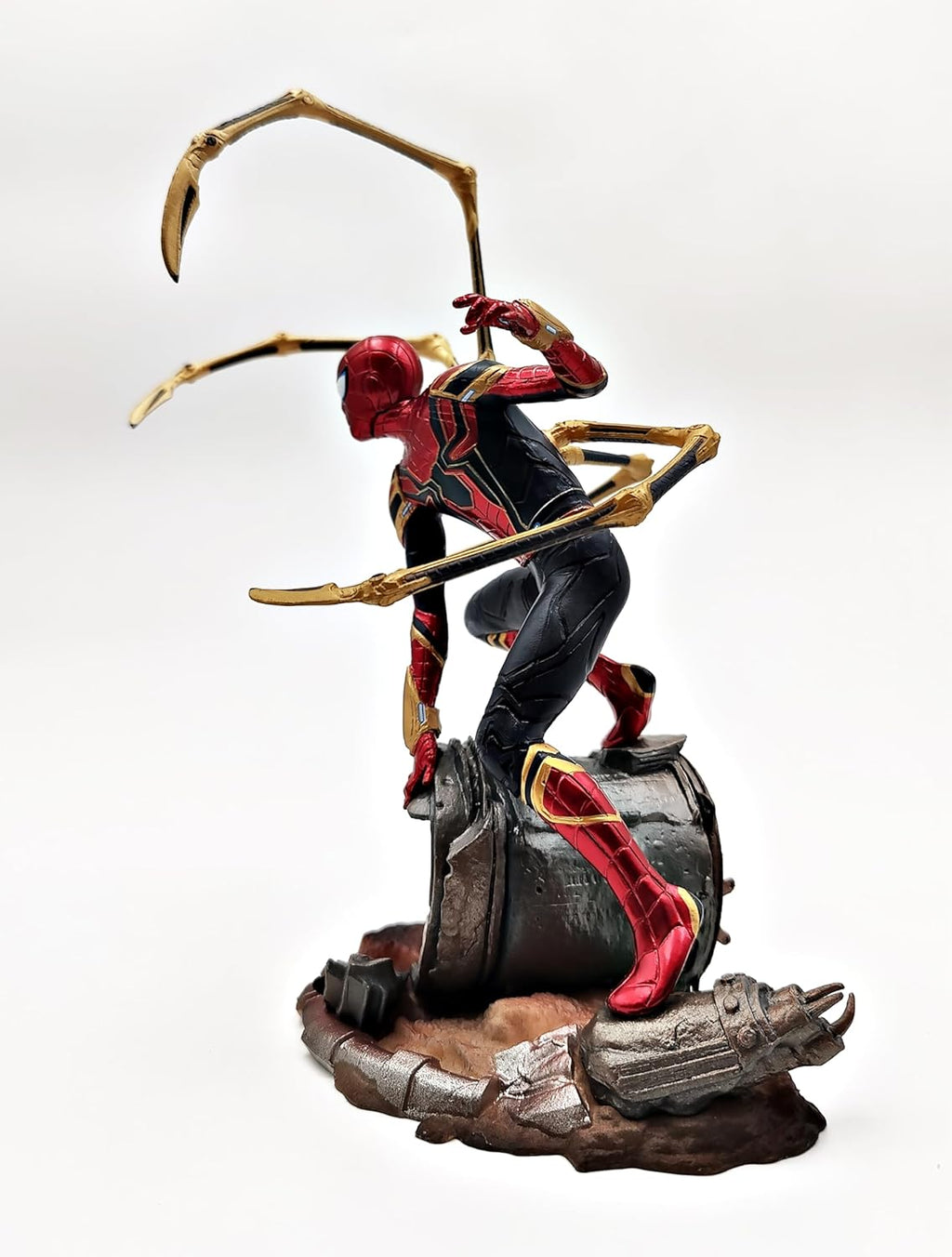 Iron Spider-Man Marvel Avengers Collectible Action Figure Statue 20cm