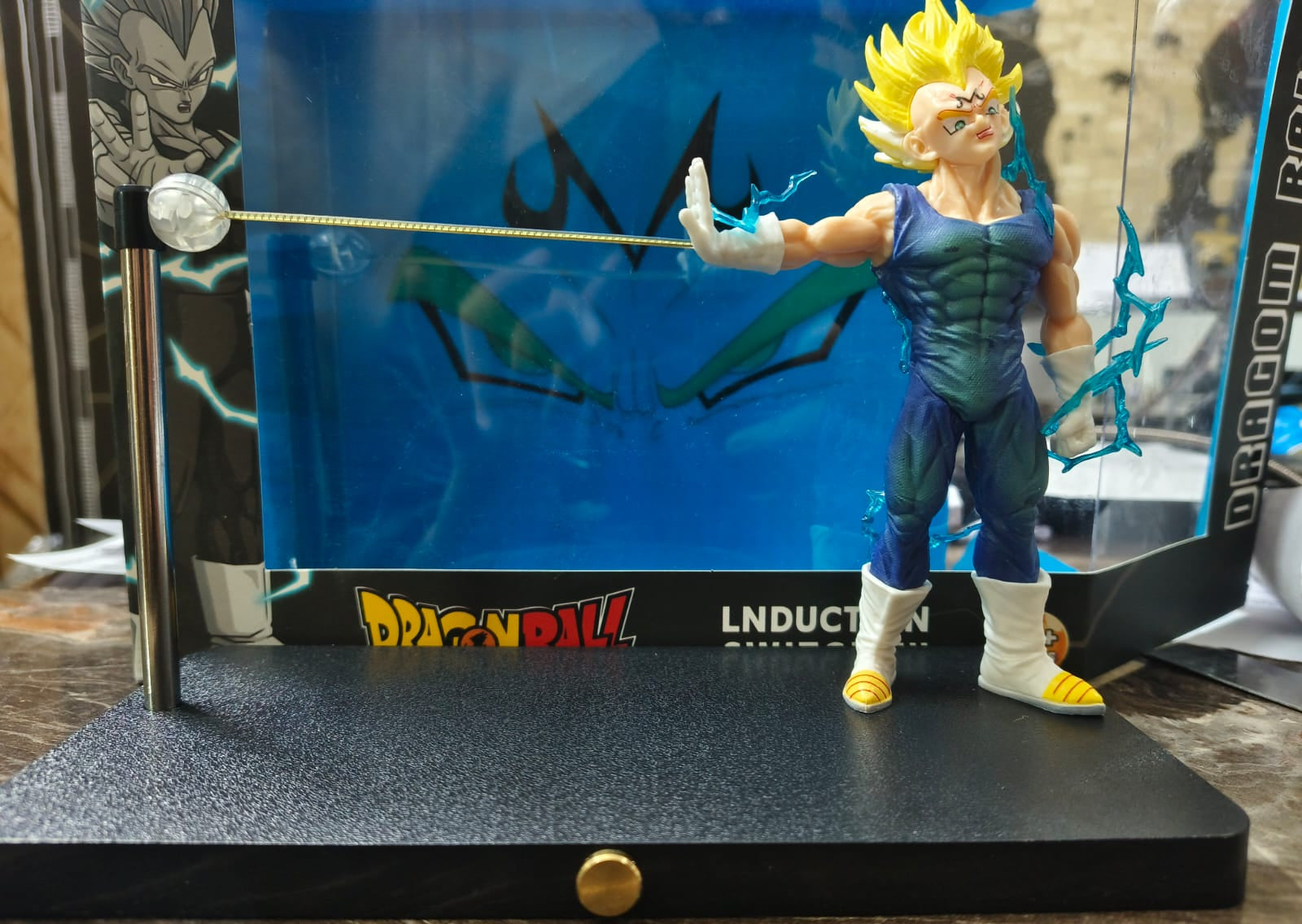 Dragon Ball Z Vegeta Magnetic Night Light Set Action Figure