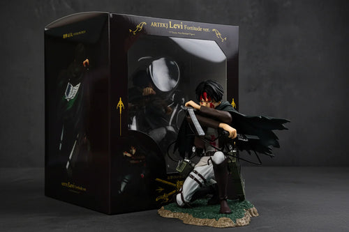 Levi Ackerman Fortitude Sitting AOT Action Figure 17 cm