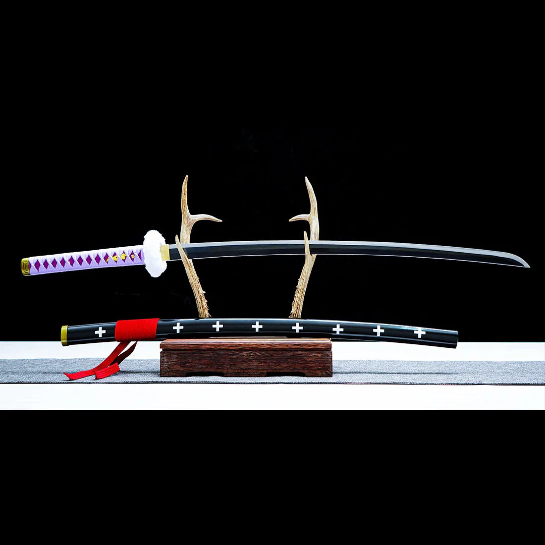 One Piece : Law Trafalgar Purple Wooden Katana 104cm