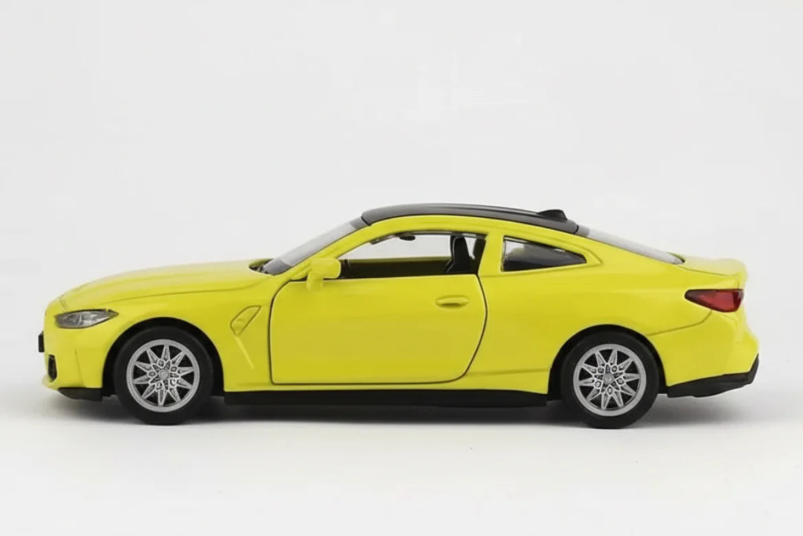 BMW M4 CCA Car G82 1:23 Die-Cast Luxury Car