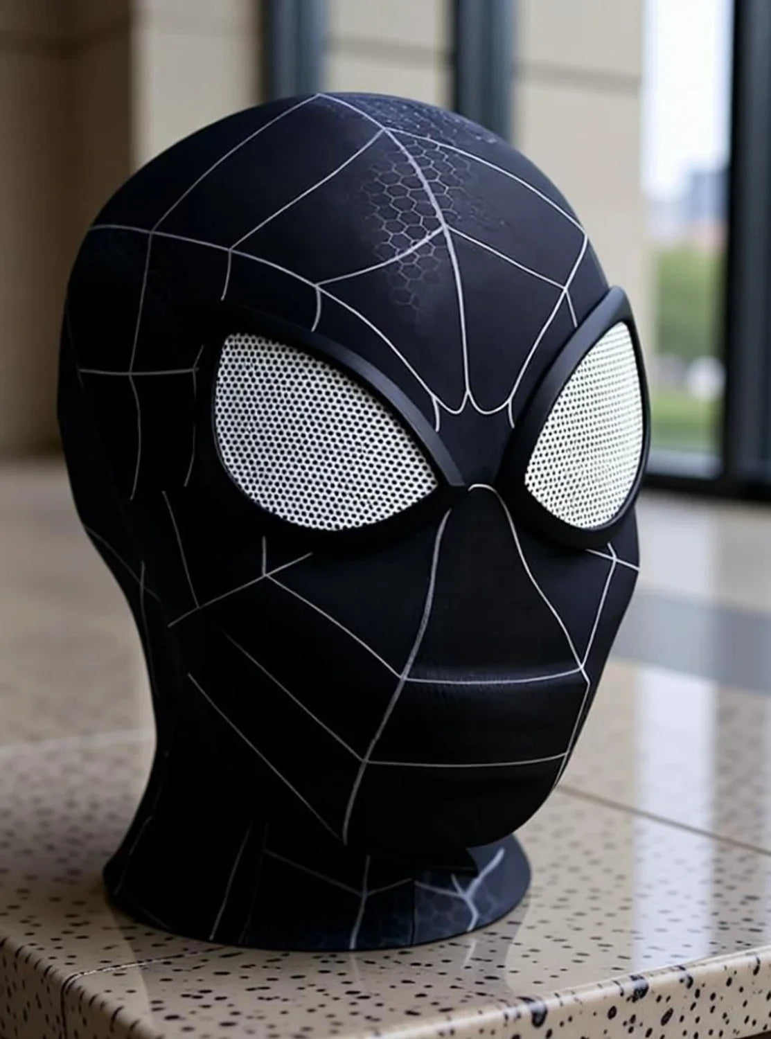3D Spiderman Mask || with Moving Eyes, Jaw Motion Activated Blinking Eye Spider-Man black