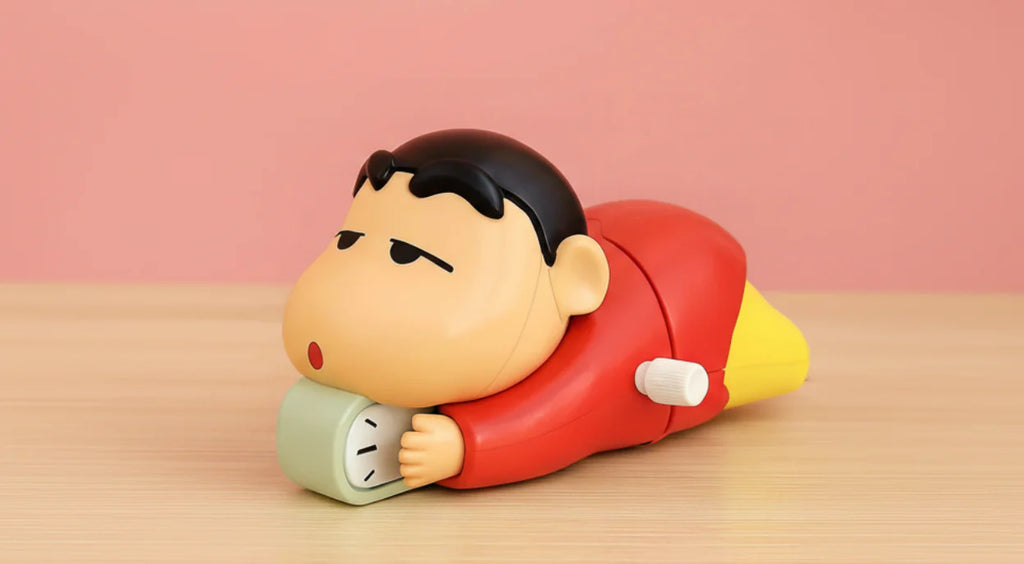 Shinchan Crawling Moving Key Operated Wind Up Toys for Kid (10cm)